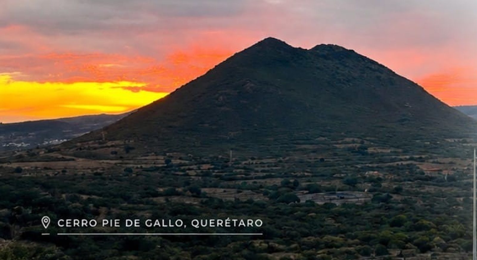 Cerro Pie de Gallo, Querétaro, al atardecer